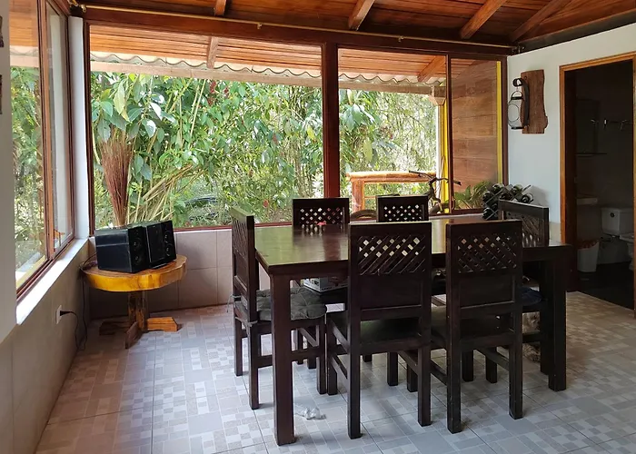 Senz Chalet Riverside - Mindo