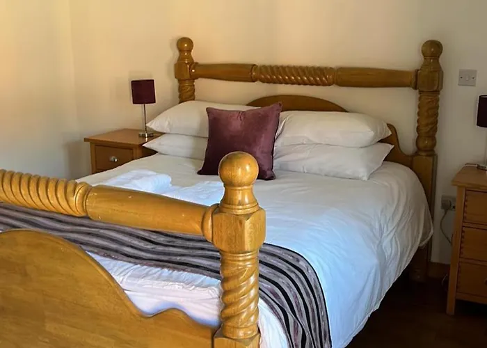 White House Farm Cottages