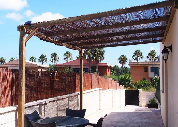 Casa en l'Ampolla, patio y bbq, cerca de la playa, Pet Friendly