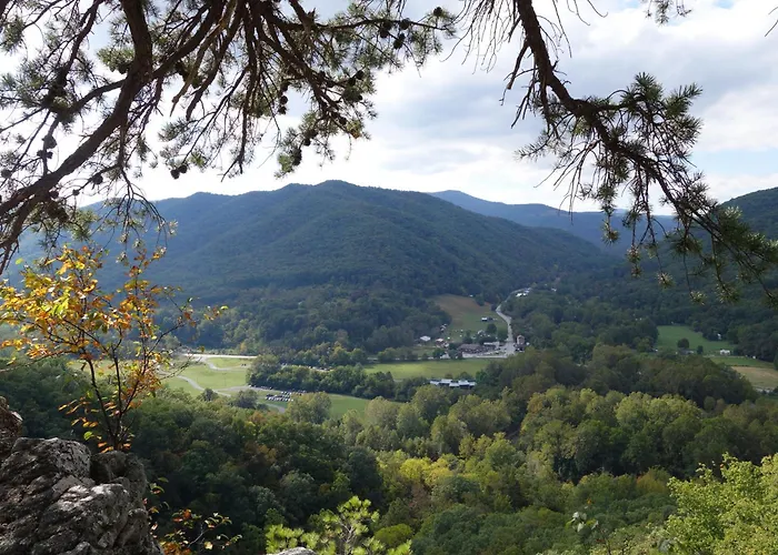 The Renovated Barn At Seneca Rocks