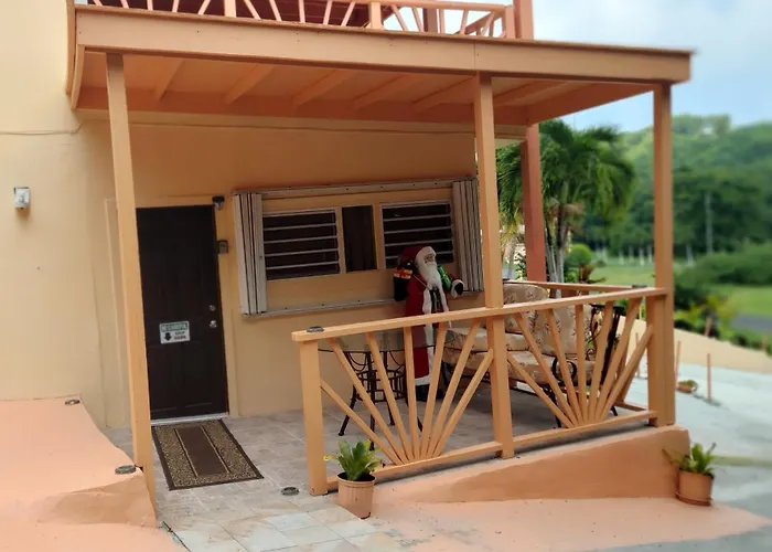 2 Bedroom 2 Bathroom House Centrally Located