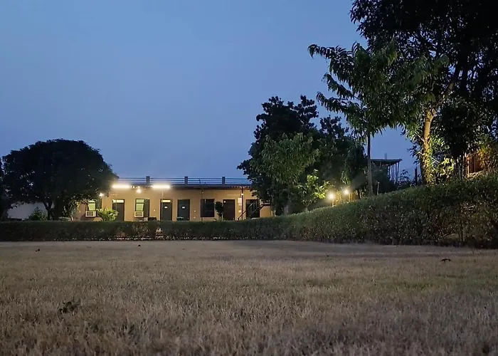 Aravali Bagh Palace