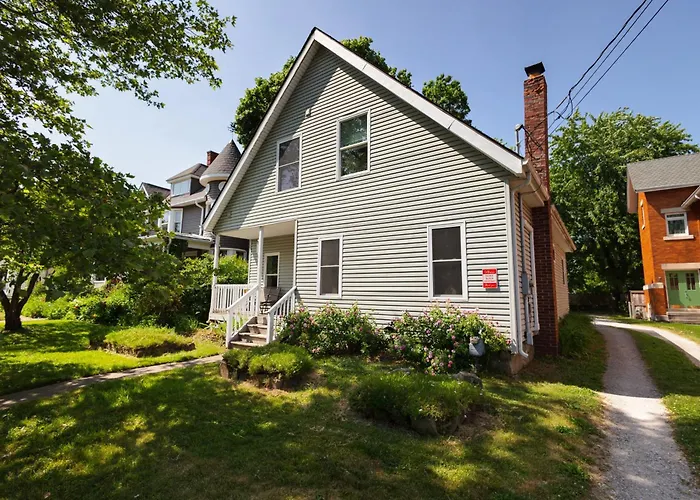 Home Steps From Oberlin