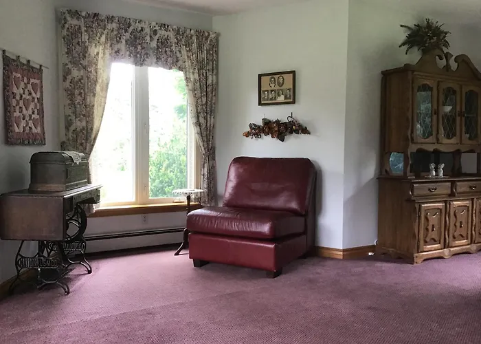 Guest Suites At Willowgreen Farm