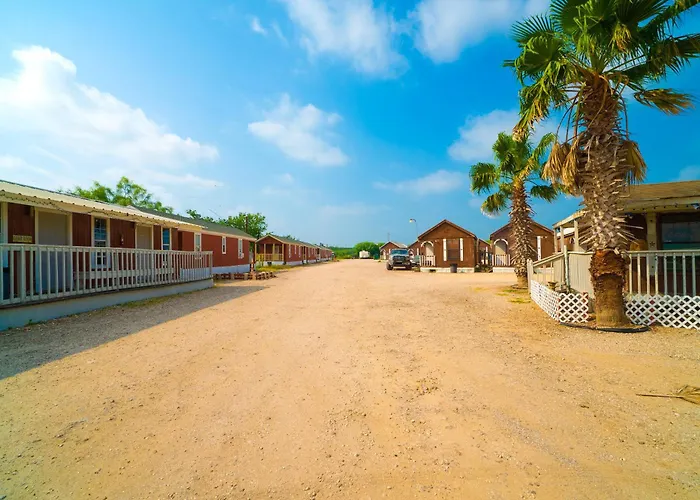 Grand Eagle Ford Lodge & Rv Park