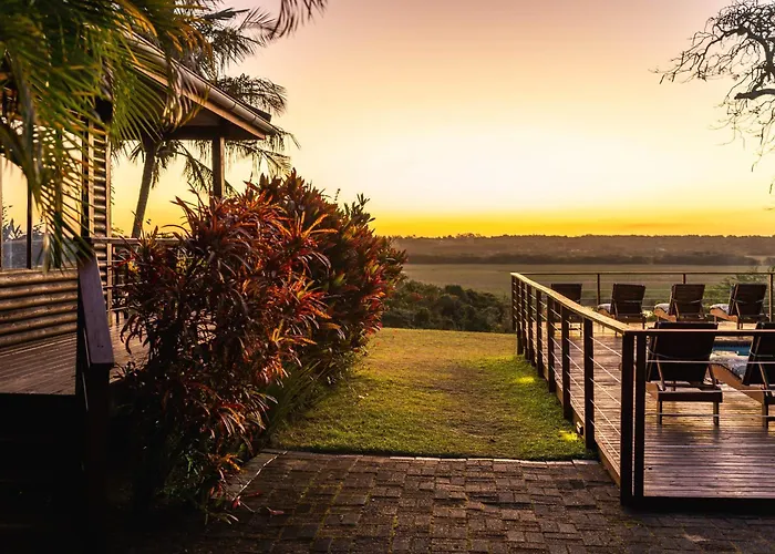 Sunset Lodge
