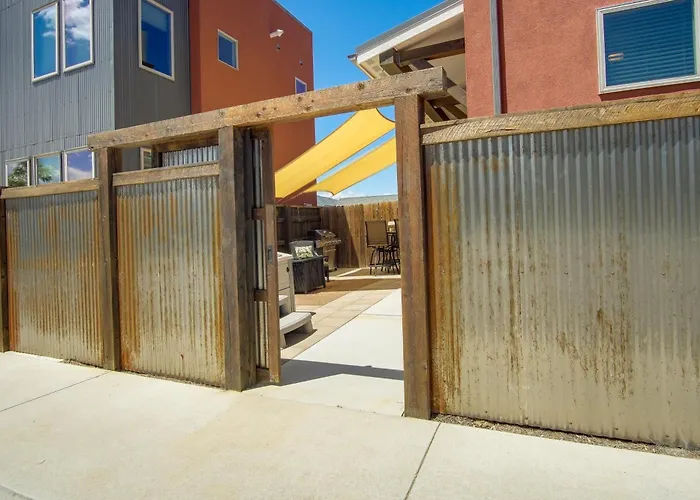 Salida Oasis: 1 Mi To Town, Mountain View, Hot Tub