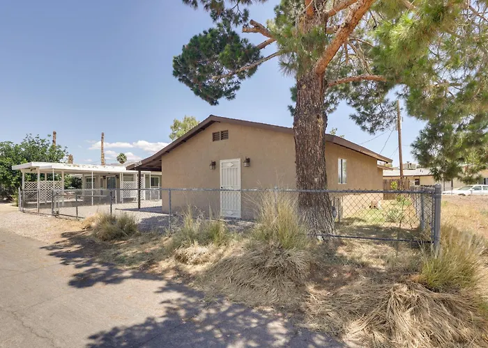 Dog-Friendly Bullhead City Home - Walk To River!