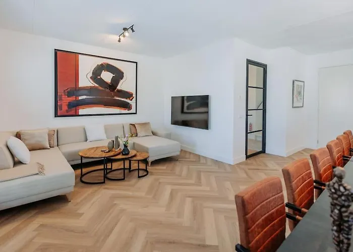 Brand New Bright & Luxurious Villa In Amsterdam!