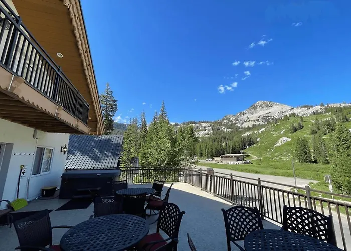 Majestic Suite 5 Bedroom Brighton Chalet