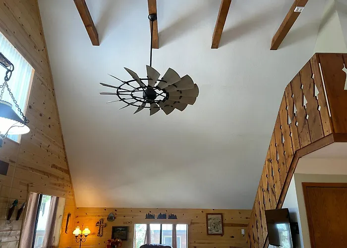 The Bunkhouse Near The River