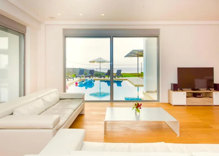 Luxury Villa Stella With Private Swimming Pool