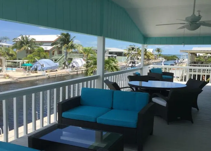 Go Fish Inn