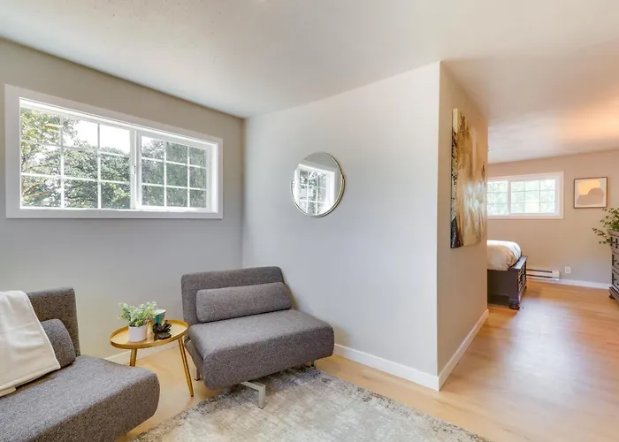Chehalis Getaway W/ Golf Course View + Fire Pit!
