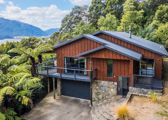 Tepuia Daze - Havelock Holiday Home