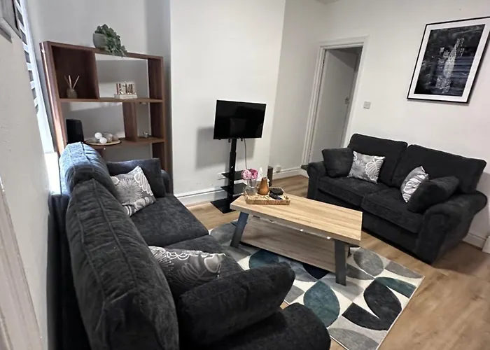 3 Bed House In Leicester!