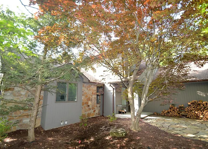 Panorama Peak View- Wifi, Screen Porch, Million Dollar View, Fireplace, Full Kitchen