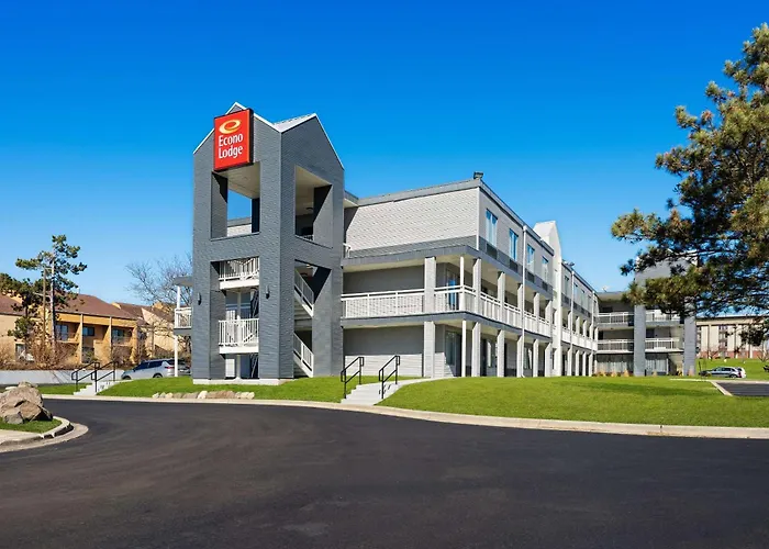 Econo Lodge Rockford Casino Area