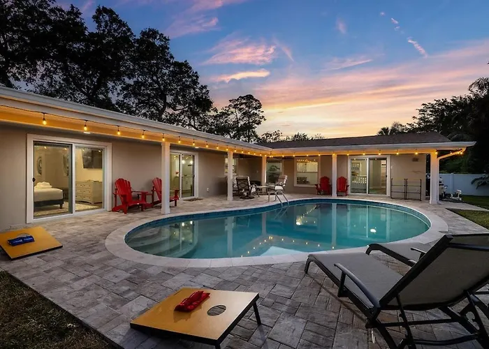 3 Mins To Beach Heated Pool Ping Pong Pool Table