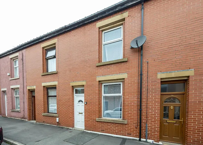 Cosy Two Bedroom Terrace Blackburn