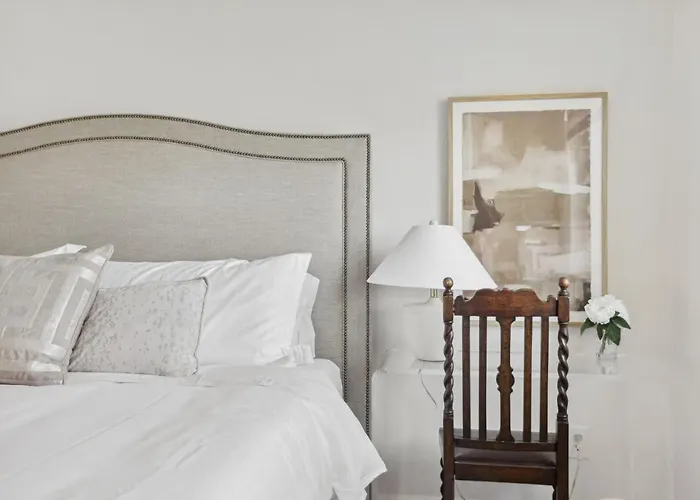 Crystal City Boutique Flats 2Br - Free Parking 204