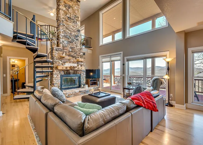 Sky Valley Home W/ Mtn View, 5 Mi To Rabun Bald!