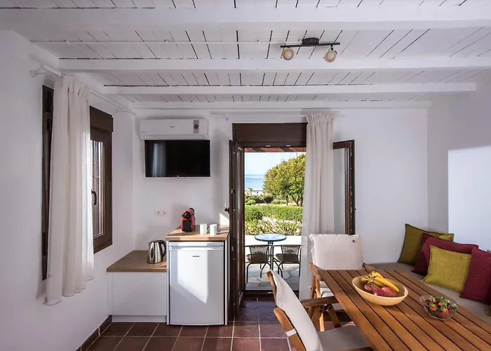 Little Seaside Villa In Hersonissos