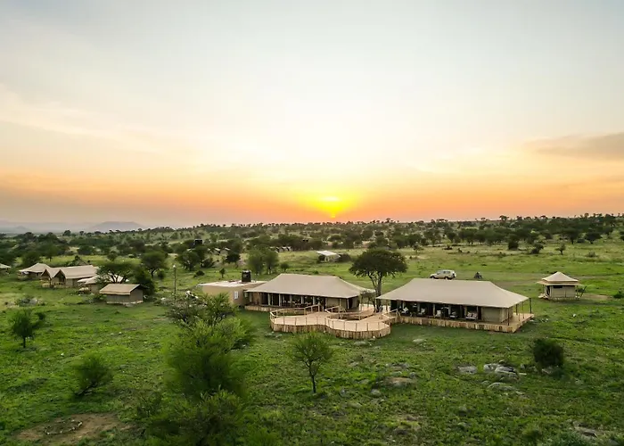 Malaika Seronera Luxury Camp