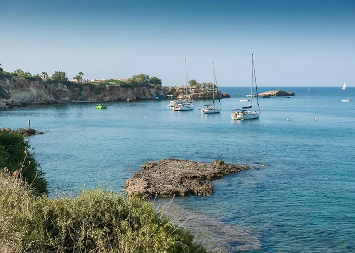 Little Seaside Villa In Hersonissos