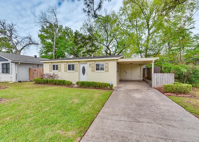 Baton Rouge Home W/ Private Patio: 2 Mi To Lsu!