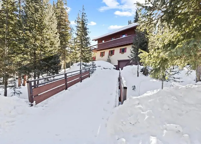Charming 2Br Mountain Getaway Near Hiking Trails