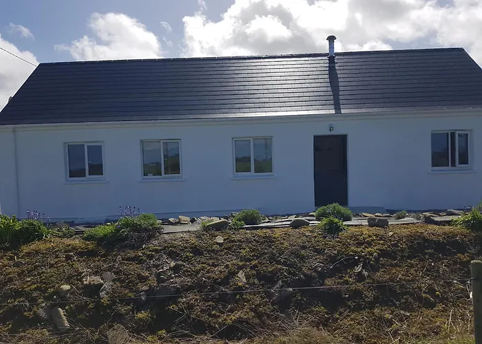 Sleeps5-200Yrfarmhouse-Freeparking-Garden