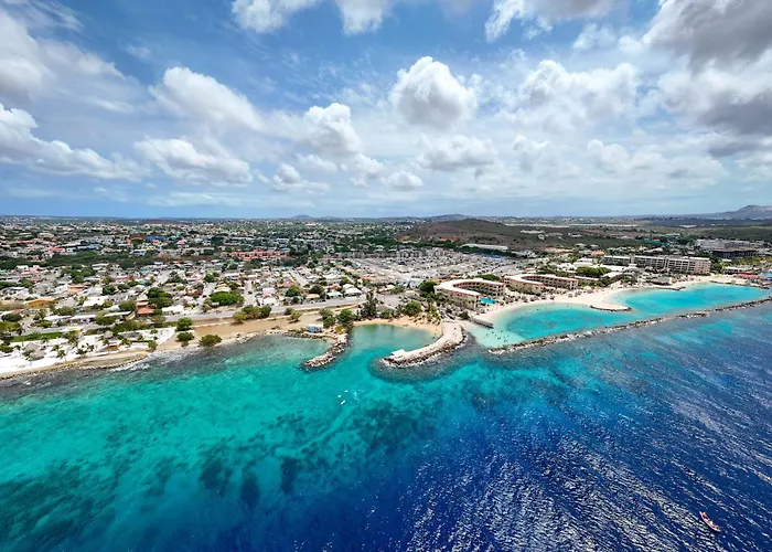 Villa Monrel Mambo Beach