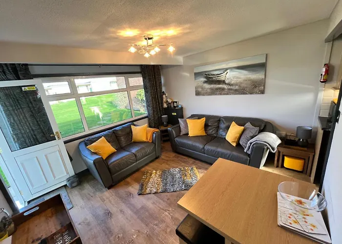 44 Sundowner Hemsby