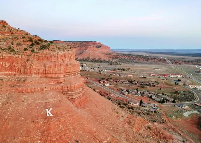 Red Canyon Bunkhouse At Kanab - New West Properties