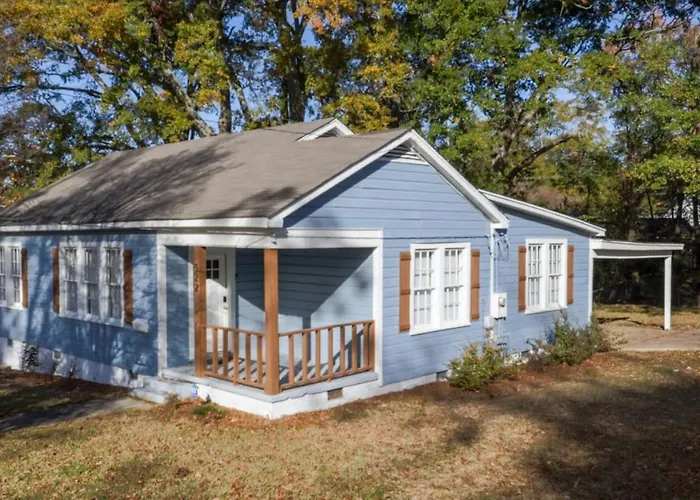 Backyard Beauty Bungalow In Jackson