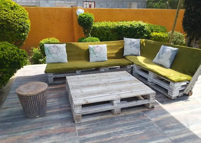 Gardenview Holiday Home-Exclusive Use