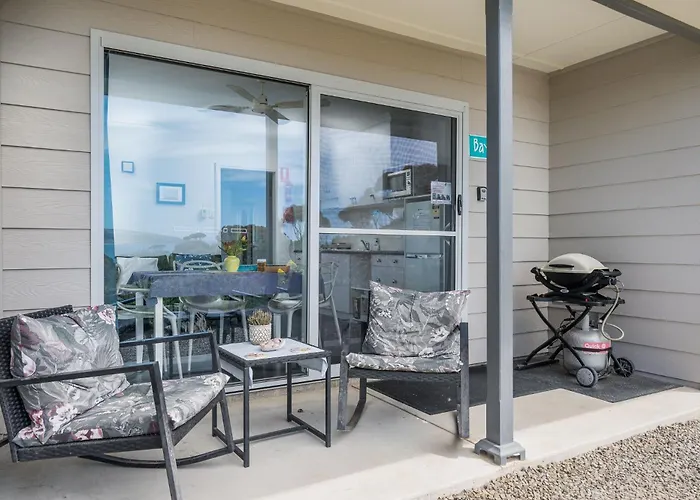 Emu Bay Holiday Homes