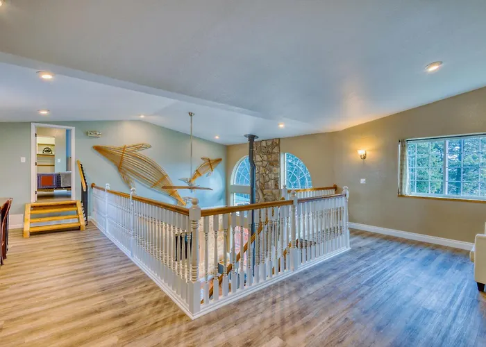 Lodge Style Living Spacious 5Br Reunion Getaway