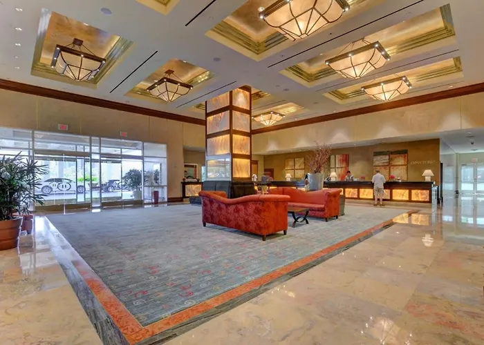 Mgm Signature-Strip View Jacuzzi Studio Work Desk