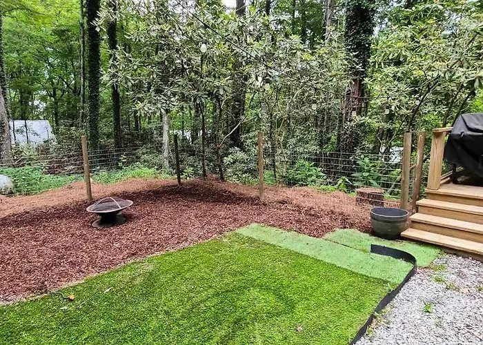 Cozy Cottage W Hot Tub, 5 Min Walk To Main St