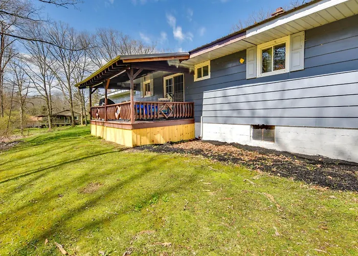 Cozy Dubois Home W/ Deck ~ 8 Mi To Treasure Lake!