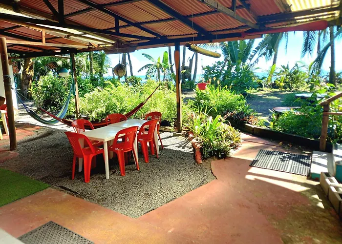 Tortuguero Adventures Beach House
