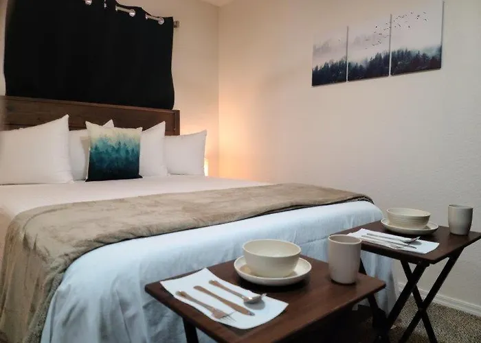 070B Grand Canyon Suite With Kitchenette Near South Rim Sleeps 4