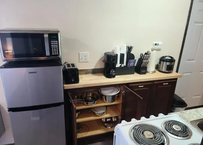 070B Grand Canyon Suite With Kitchenette Near South Rim Sleeps 4
