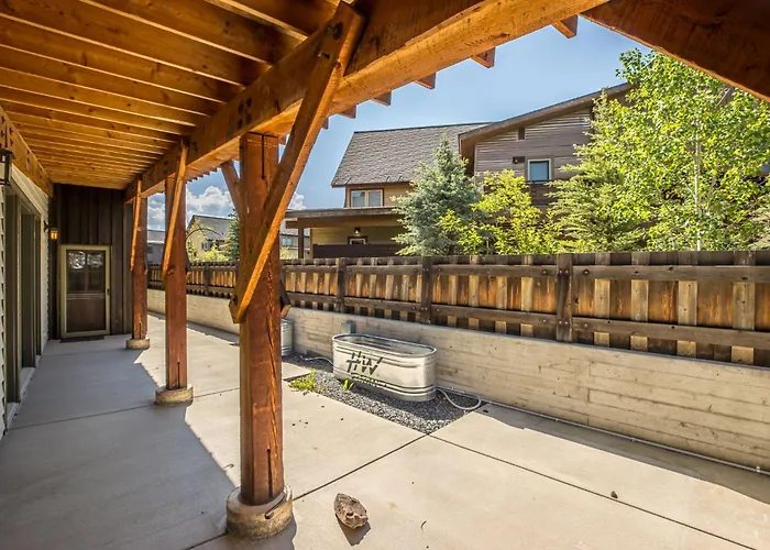 Essentia Townhome 167A