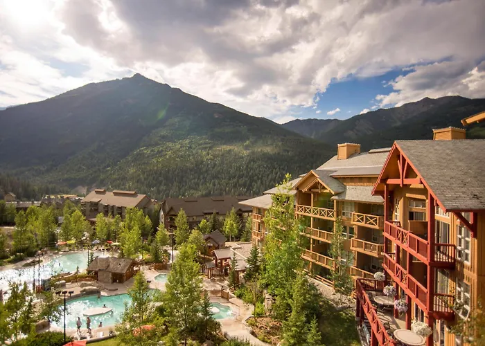 Ski In Ski Out Private Hot Tub