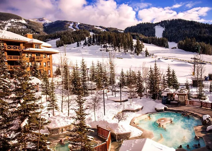 Ski In Ski Out Private Hot Tub
