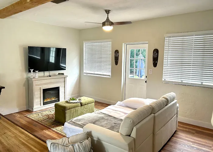 Farm-Style Ocala Home
