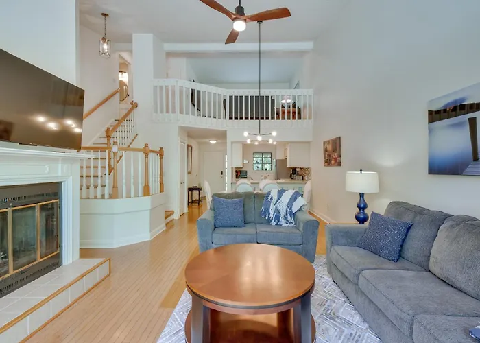 Salem Vacation Rental W/ Lake Keowee Access!